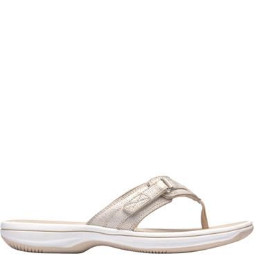 CLARKS WOMENS FLAT STRAP SANDAL - GOLD
